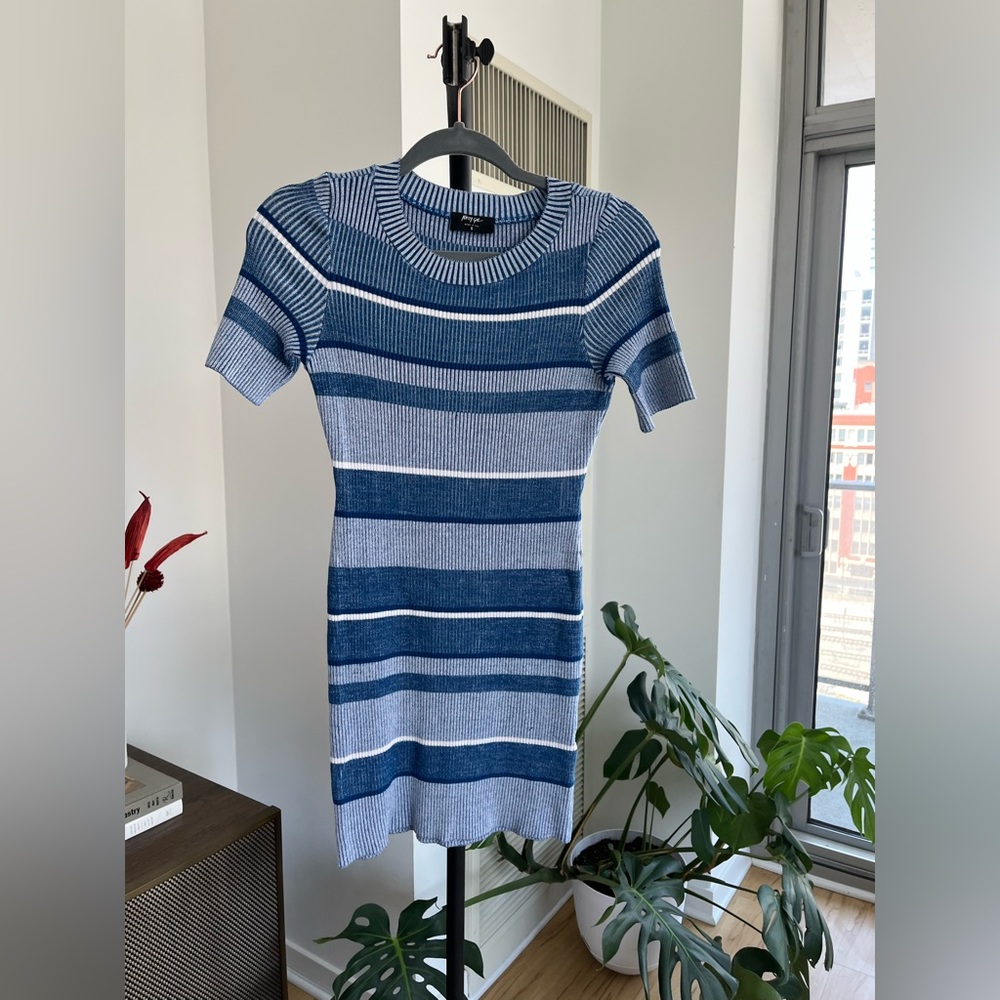 Similar style as seen on Kendall Jenner Knitted Dress